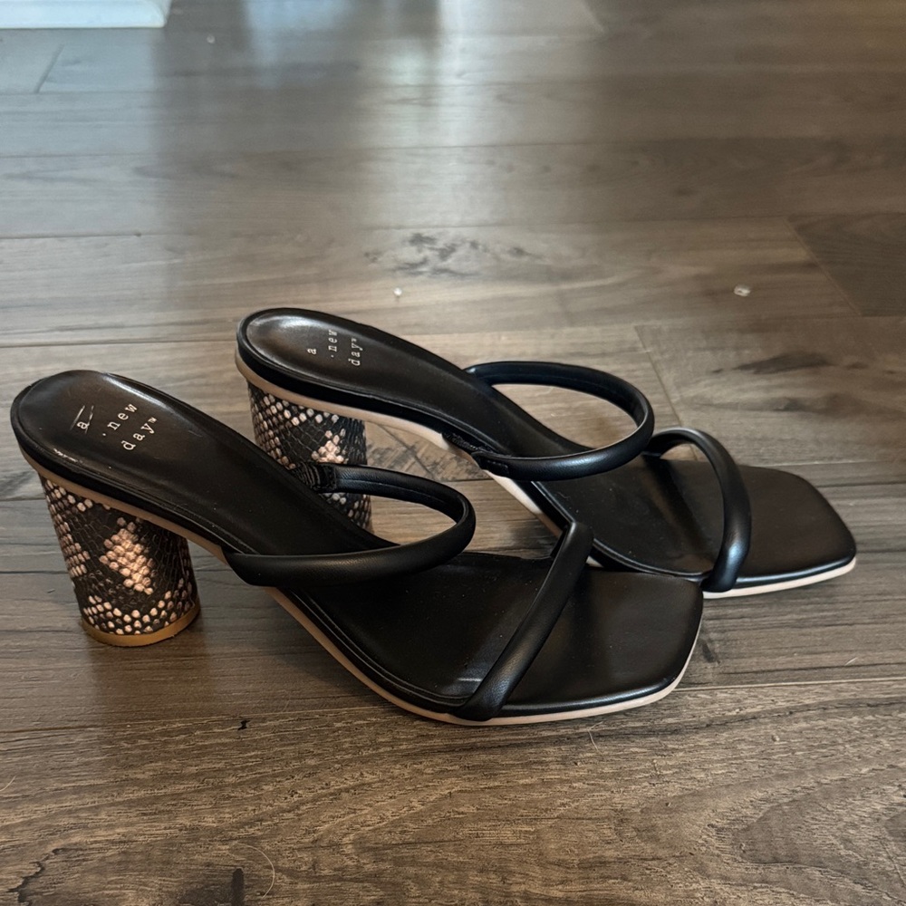 Black Strappy Heels with Snakeskin Pattern